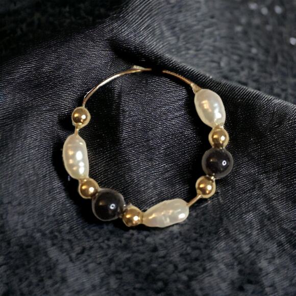 Freshwater Rice Pearl, Onyx, Gold Tone Beads, 3 Strand Necklace, Earring Box Set - Picture 6 of 8